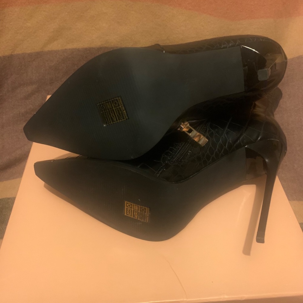 Booties - Picture 3 of 6